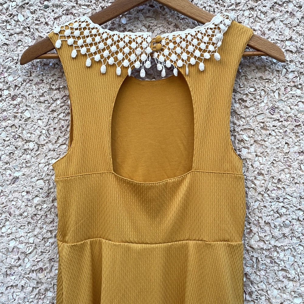❣️HOST PICK❣️ Free People Babydoll Collar Dress in Mustard - Picture 3 of 7